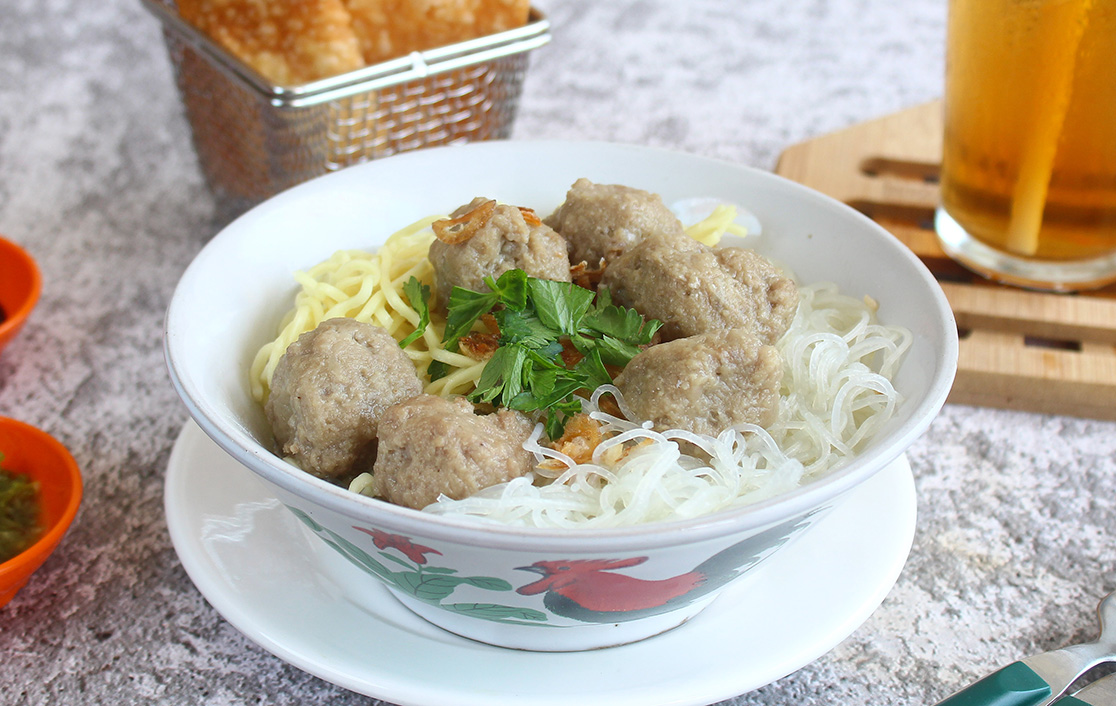 Budi Telah Membeli Bakso Sapi Urat